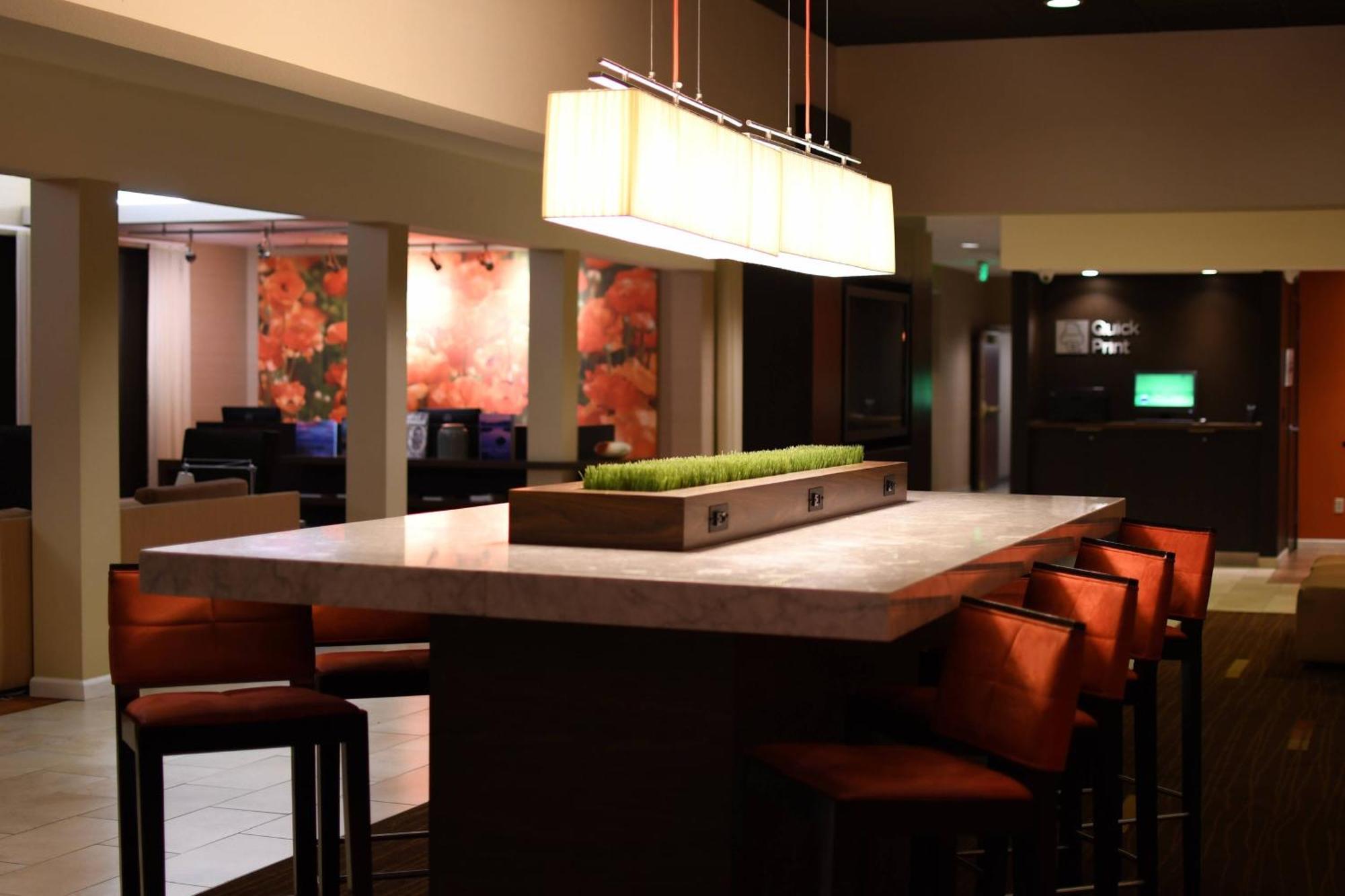 Courtyard By Marriott Vacaville Exterior photo