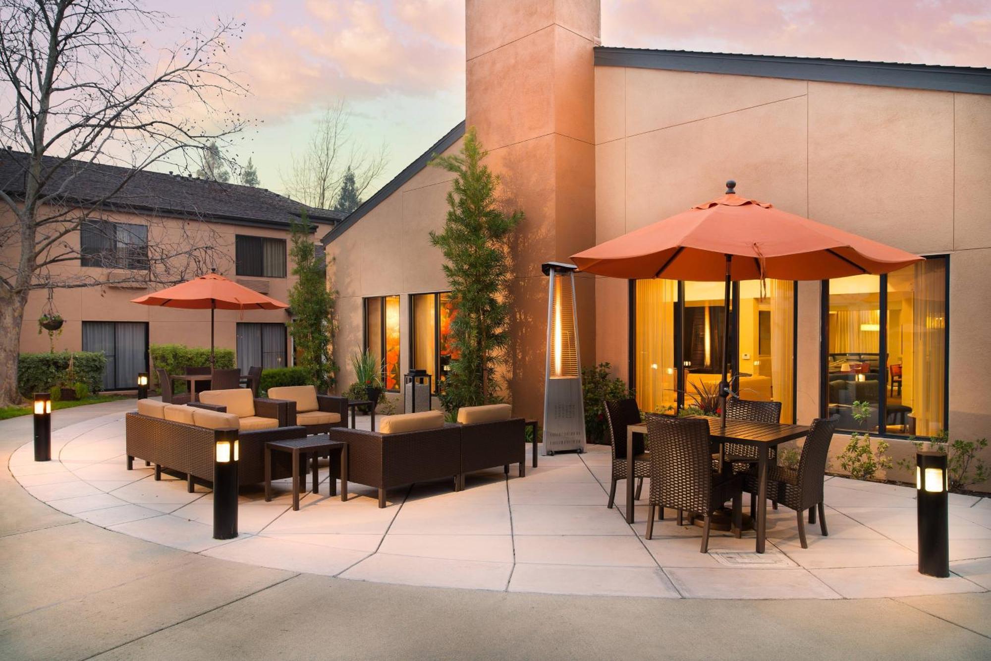 Courtyard By Marriott Vacaville Exterior photo
